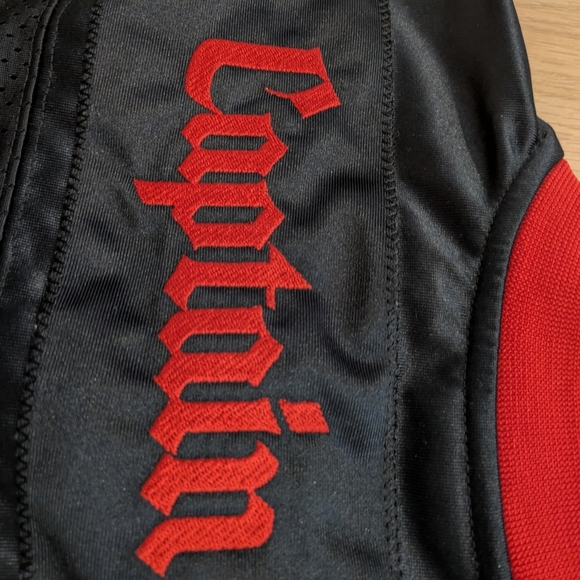 Disney Y2K Pirates Of The Caribbean Jersey Shirt - Picture 5 of 5